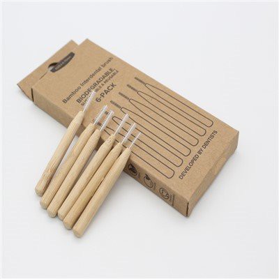 فرشاة بين الأسنان صديقة للبيئة من الخيزران العضوي